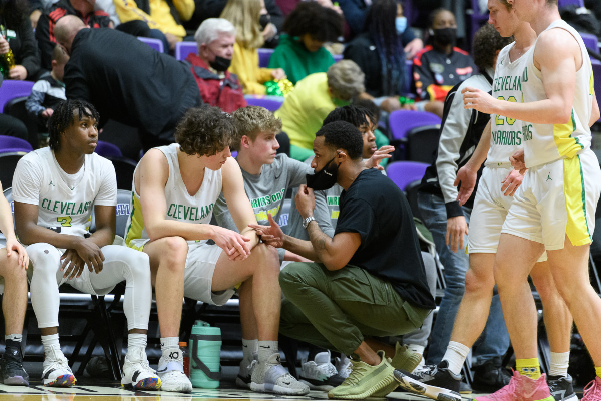 Mountainside Cleveland boys basketball Ken Waz 10
